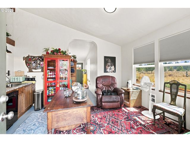 7317 Sw SPARROW Dr, Terrebonne, OR 97760