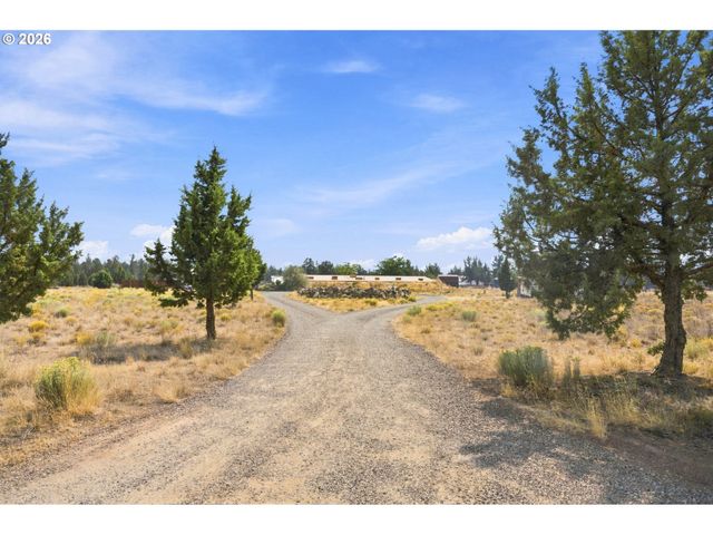 7317 Sw SPARROW Dr, Terrebonne, OR 97760