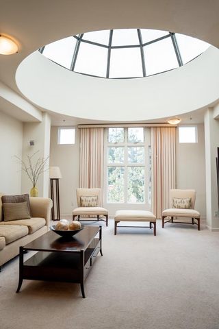 200 Sheridan Avenue 406, Palo Alto, CA 94306