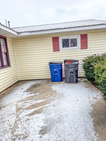 1516 Elisha Street, Danville, IL 61832