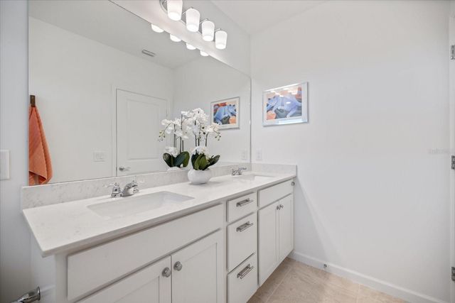 6511 SILVERSTAR DRIVE, Sarasota, FL 34240