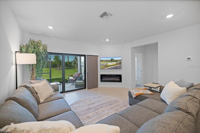 6511 SILVERSTAR DRIVE, Sarasota, FL 34240