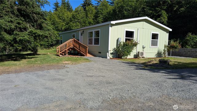 104 Sun Valley Drive, Chehalis, WA 98532