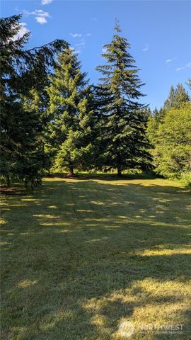104 Sun Valley Drive, Chehalis, WA 98532