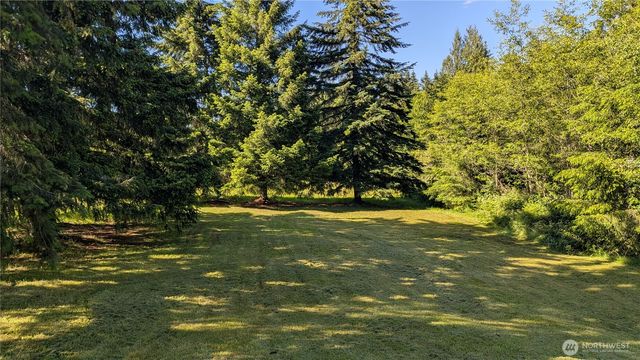 104 Sun Valley Drive, Chehalis, WA 98532