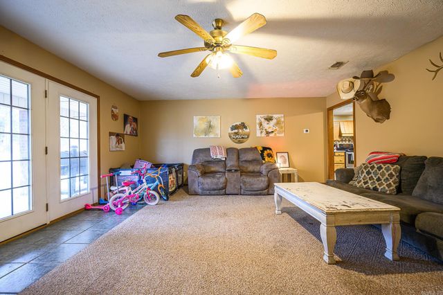 198 Polk Road 8, Wickes, AR 71973