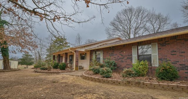 198 Polk Road 8, Wickes, AR 71973