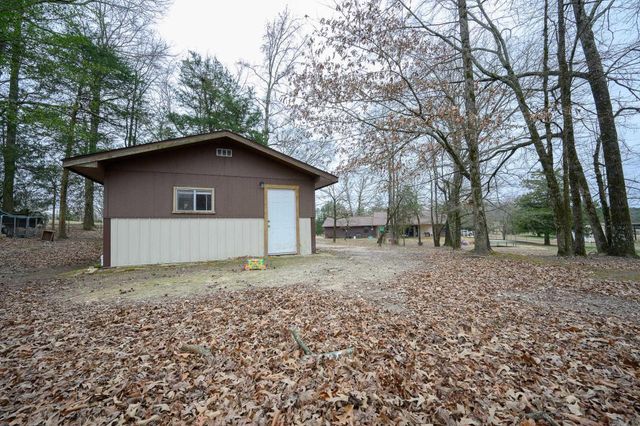 198 Polk Road 8, Wickes, AR 71973