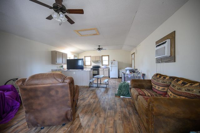 198 Polk Road 8, Wickes, AR 71973