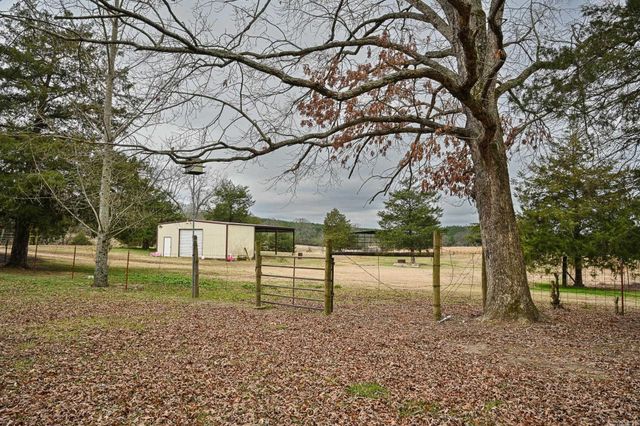 198 Polk Road 8, Wickes, AR 71973