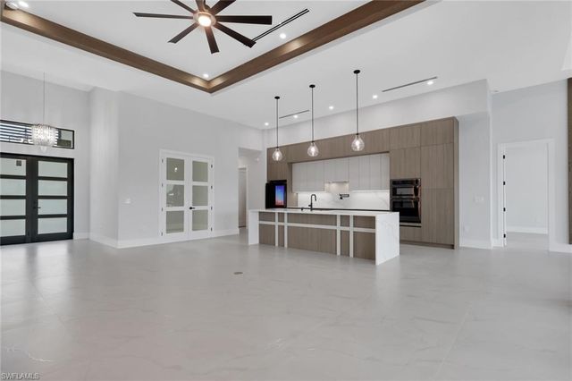 3016 6th TER, Cape Coral, FL 33993