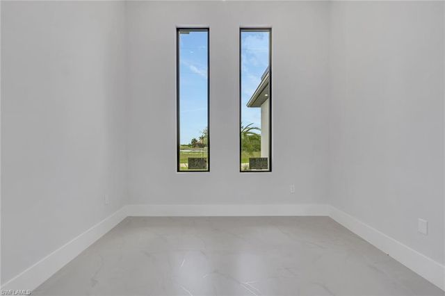 3016 6th TER, Cape Coral, FL 33993