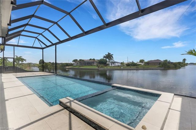3016 6th TER, Cape Coral, FL 33993