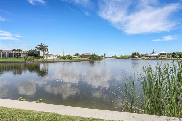3016 6th TER, Cape Coral, FL 33993