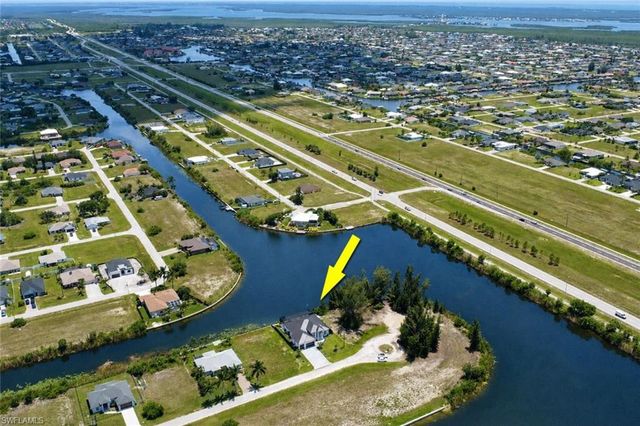 3016 6th TER, Cape Coral, FL 33993