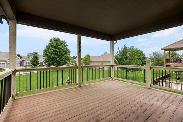 1422 Brompton Lane, Raymore, MO 64083