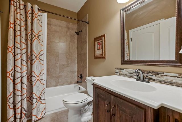 1422 Brompton Lane, Raymore, MO 64083