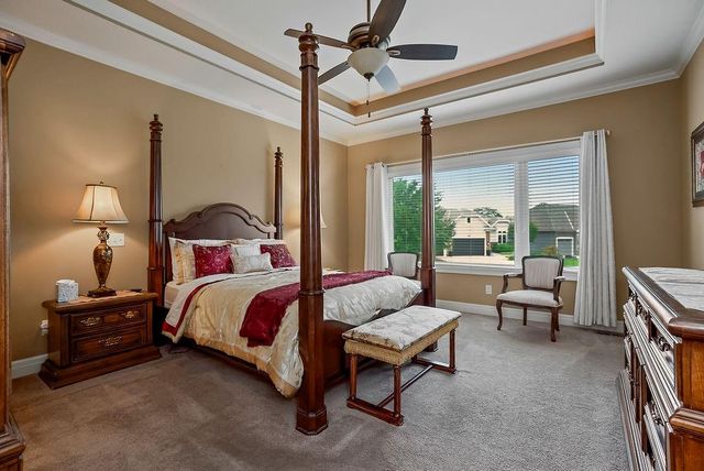 1422 Brompton Lane, Raymore, MO 64083
