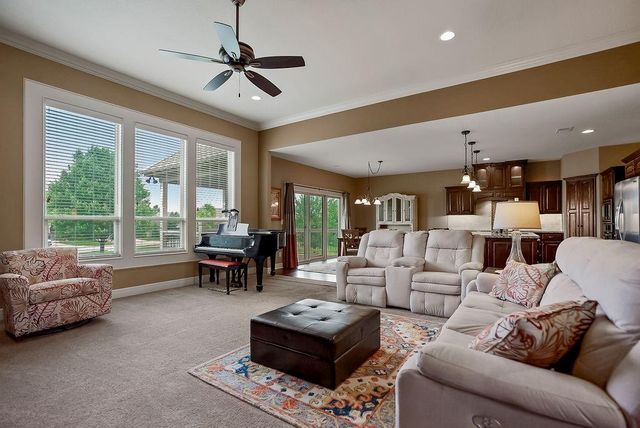 1422 Brompton Lane, Raymore, MO 64083