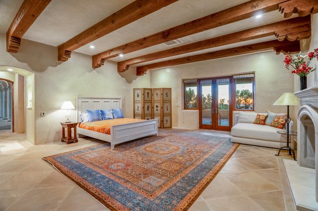 243 Double Arrow Road, Santa Fe, NM 87505