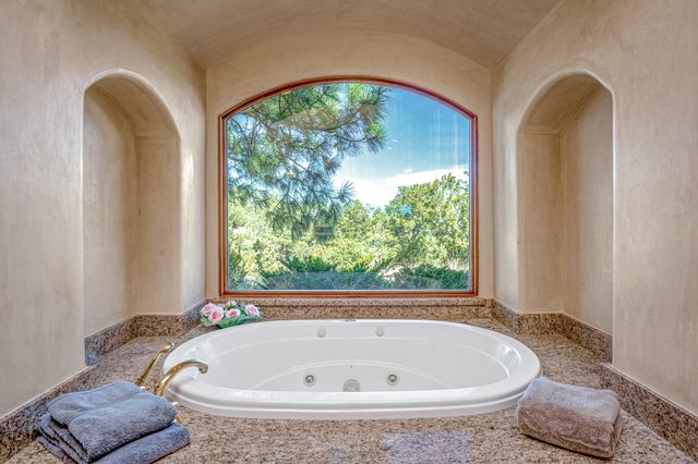 243 Double Arrow Road, Santa Fe, NM 87505