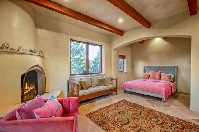 243 Double Arrow Road, Santa Fe, NM 87505