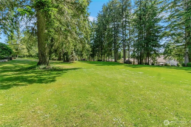1530 E Old Ranch Road, Allyn, WA 98524