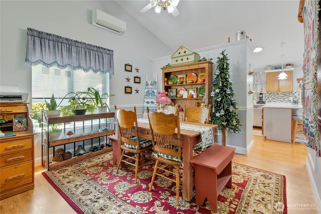 1530 E Old Ranch Road, Allyn, WA 98524