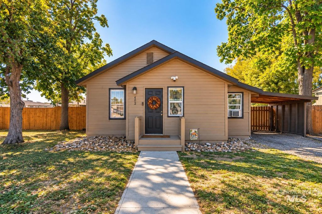 402 SW 4th, Fruitland, ID 83619 photo 2