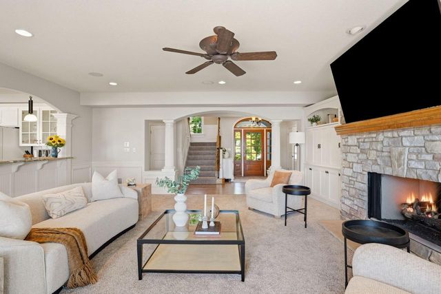 W334N5995 Road M, Nashotah, WI 53058