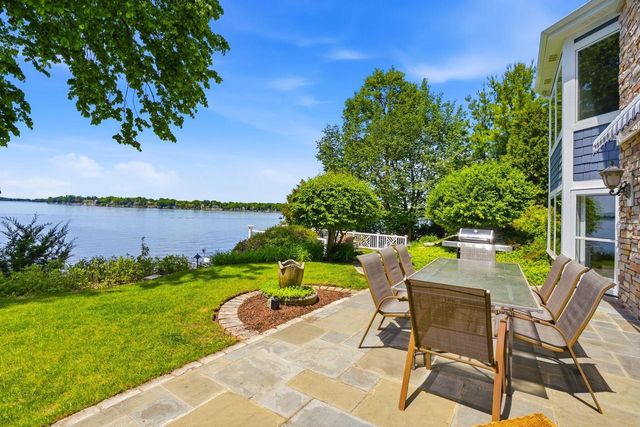 W334N5995 Road M, Nashotah, WI 53058