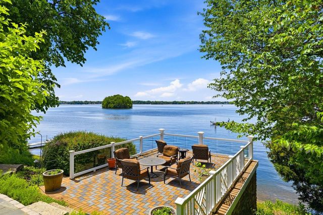 W334N5995 Road M, Nashotah, WI 53058
