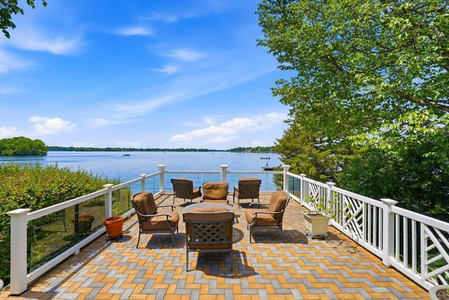W334N5995 Road M, Nashotah, WI 53058