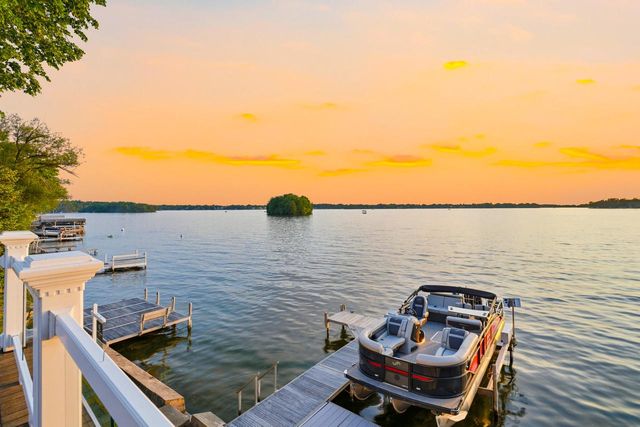 W334N5995 Road M, Nashotah, WI 53058