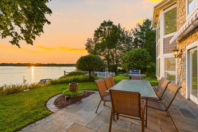 W334N5995 Road M, Nashotah, WI 53058