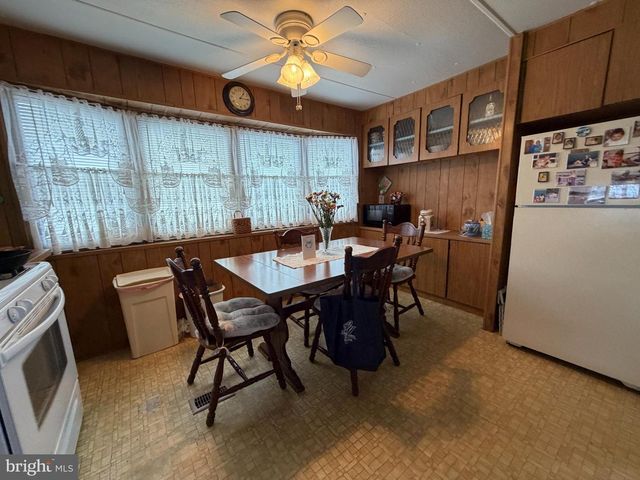 26025 S CHERRY ST, Millsboro, DE 19966