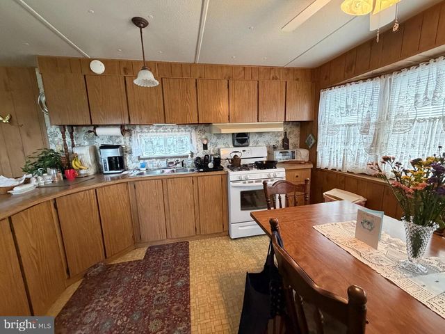 26025 S CHERRY ST, Millsboro, DE 19966