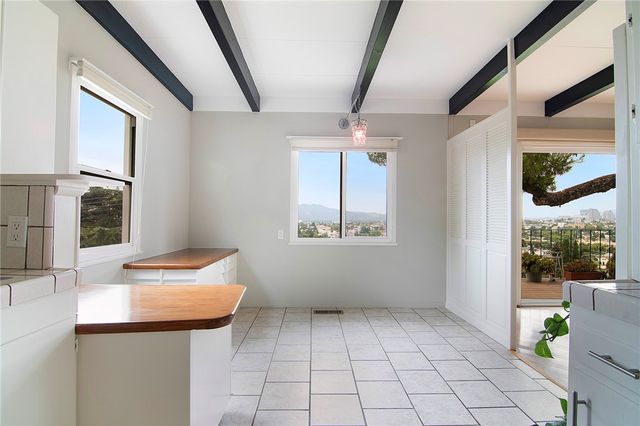 934 Highline, Glendale, CA 91205
