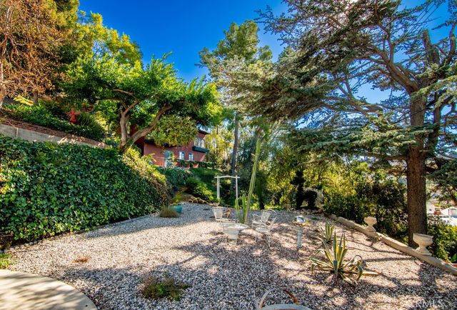 934 Highline, Glendale, CA 91205