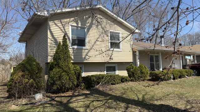 134 Dolores Street, Oswego, IL 60543