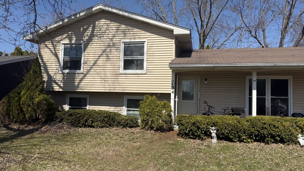 134 Dolores Street, Oswego, IL 60543
