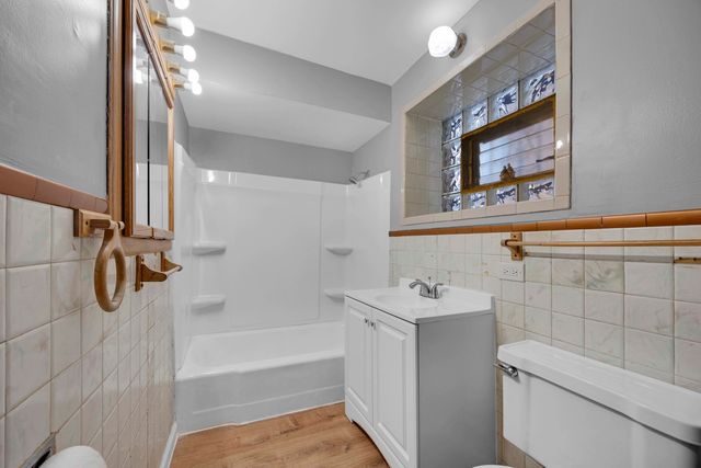 518 E 95th Street, Chicago, IL 60619