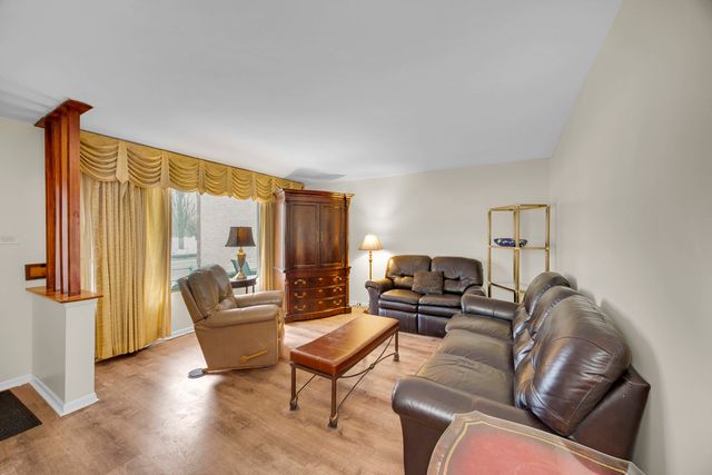 518 E 95th Street, Chicago, IL 60619