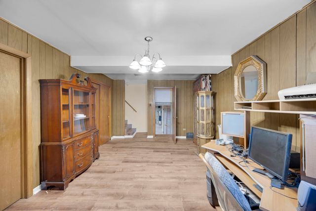 518 E 95th Street, Chicago, IL 60619