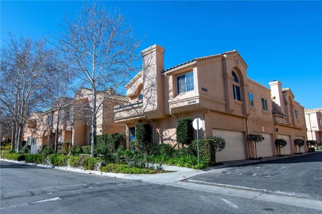 25126 Steinbeck Ave H, Stevenson Ranch, CA 91381