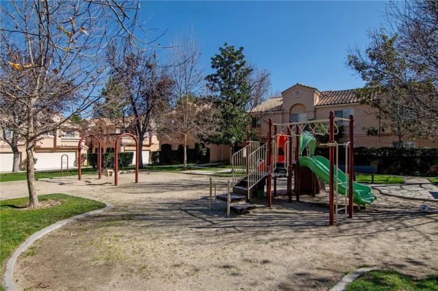 25126 Steinbeck Ave H, Stevenson Ranch, CA 91381