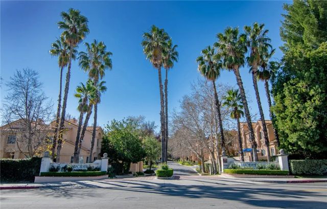 25126 Steinbeck Ave H, Stevenson Ranch, CA 91381