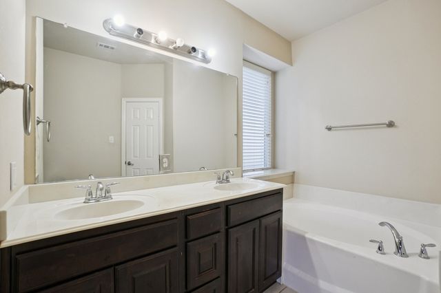 3400 Silver Creek Drive, Mesquite, TX 75181