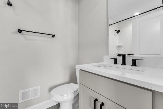 30 MILL CREEK CT, Bayville, NJ 08721