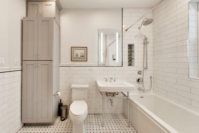 5637 N KENMORE Avenue 3, Chicago, IL 60660